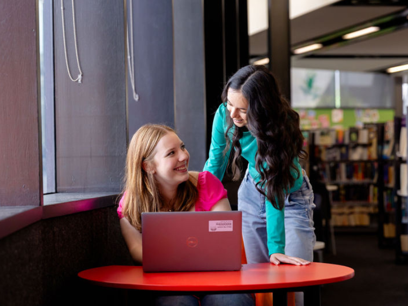 2 girls at a laptop in the Albury Library Mueseum